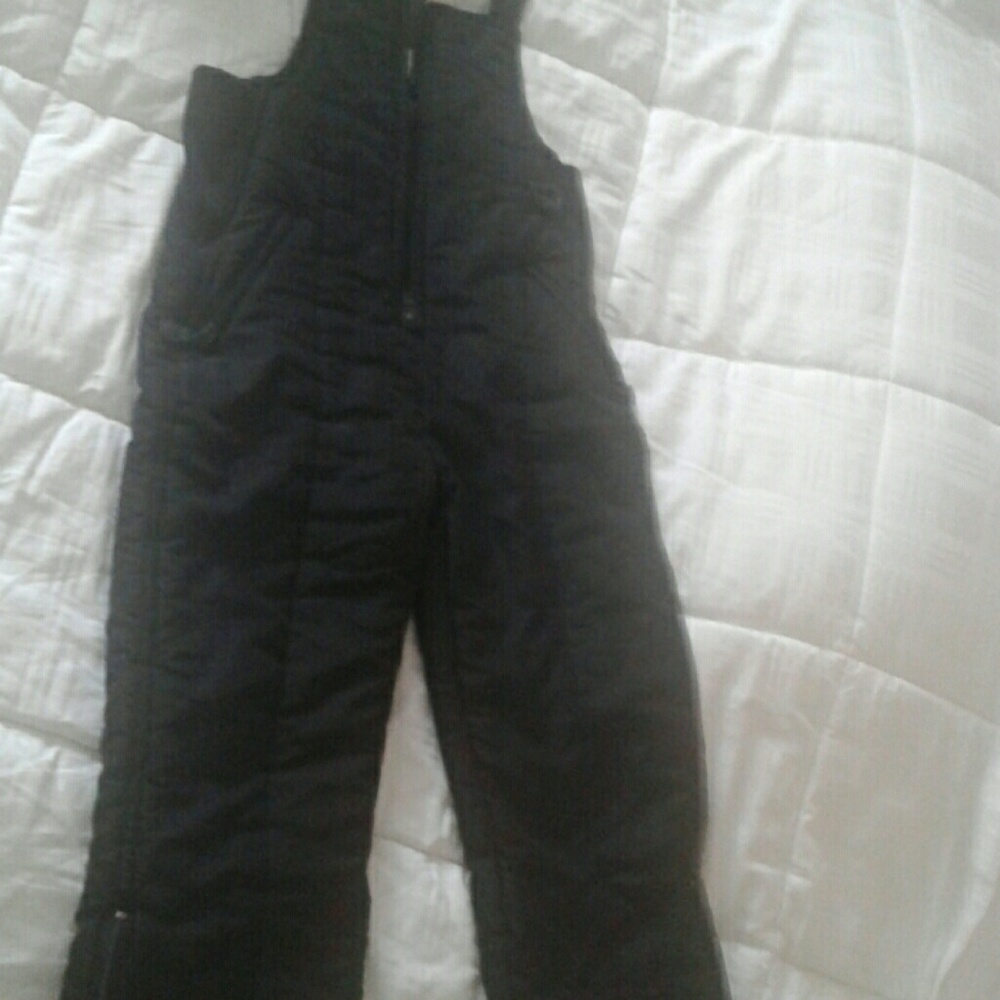 Boy S (6-7) winter black bib pants